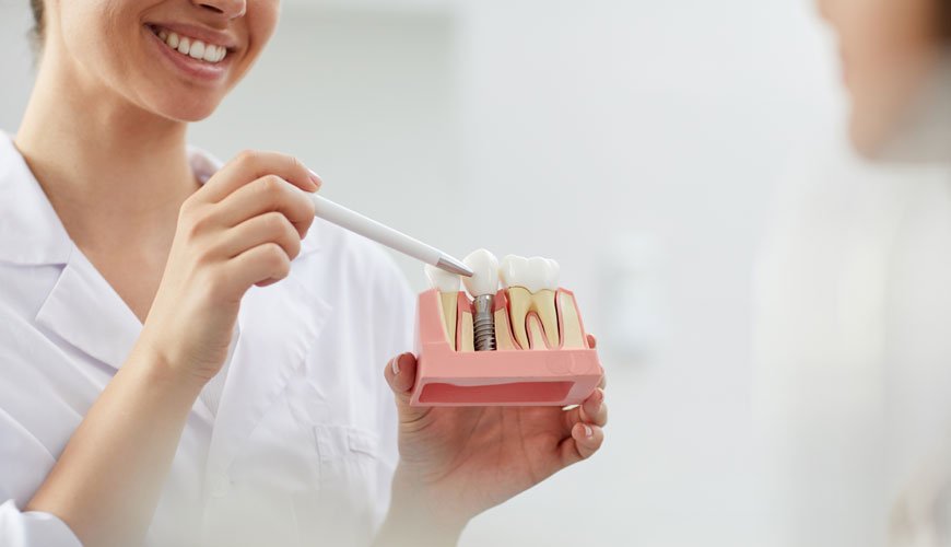 implant ağrılı ve acılı bir tedavi şekli midir